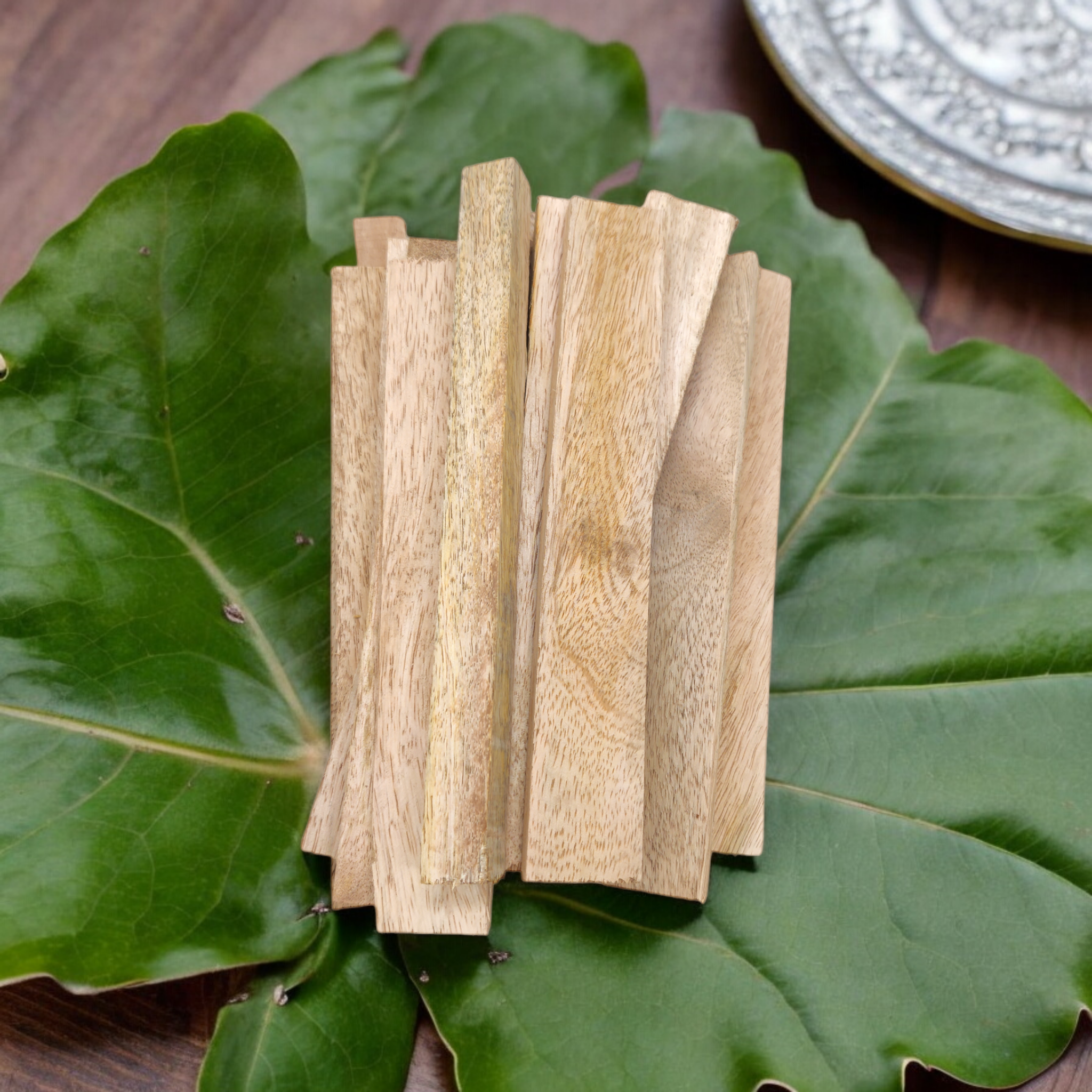 Dried Mango Wood Sticks Bundle (1 KG).