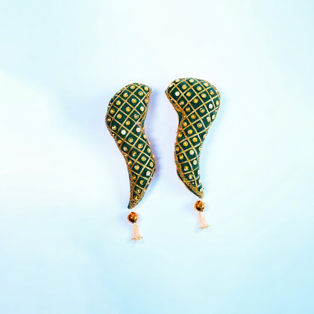 Green Tomala Deity Garland