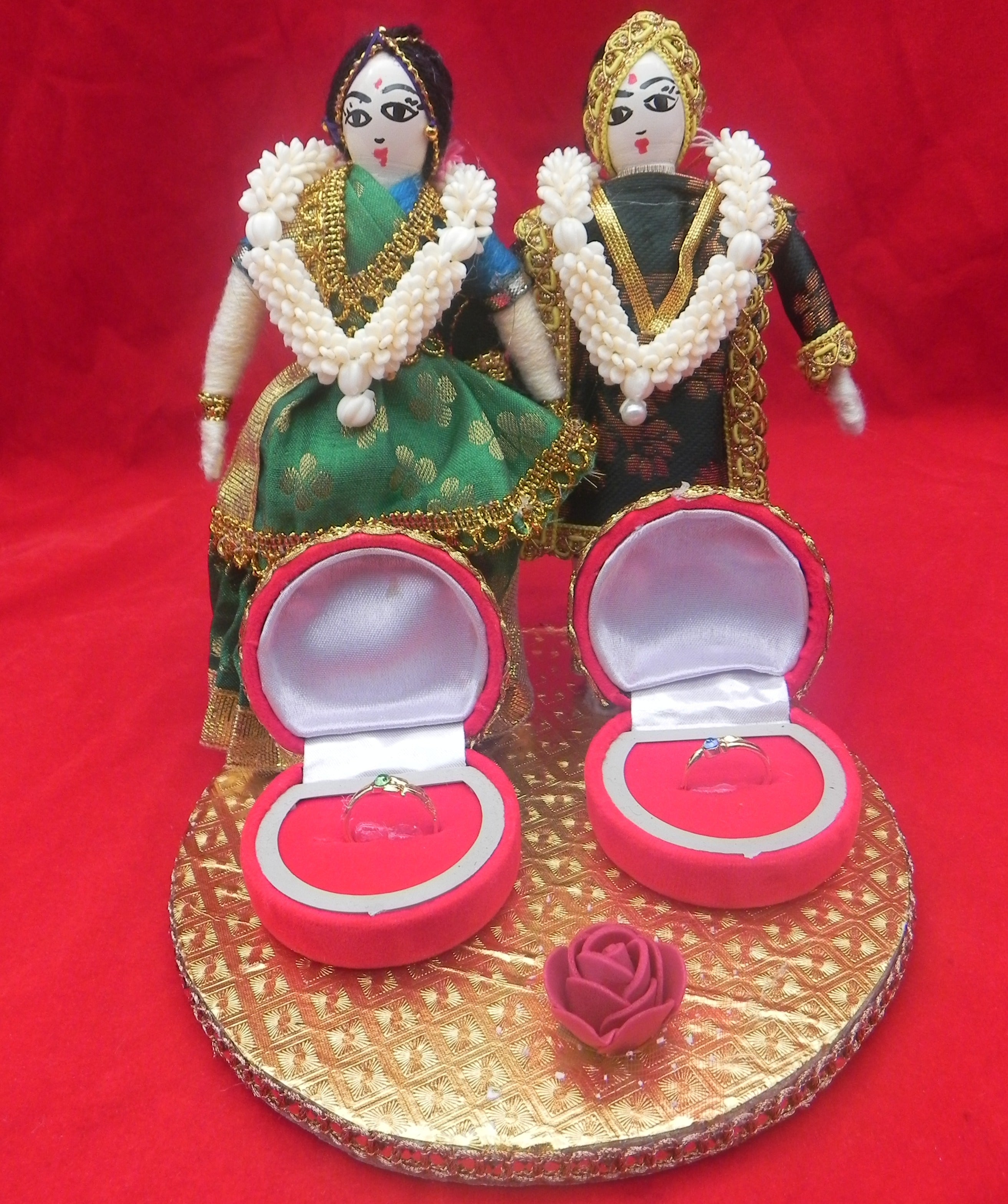 Engagement Dolls Set