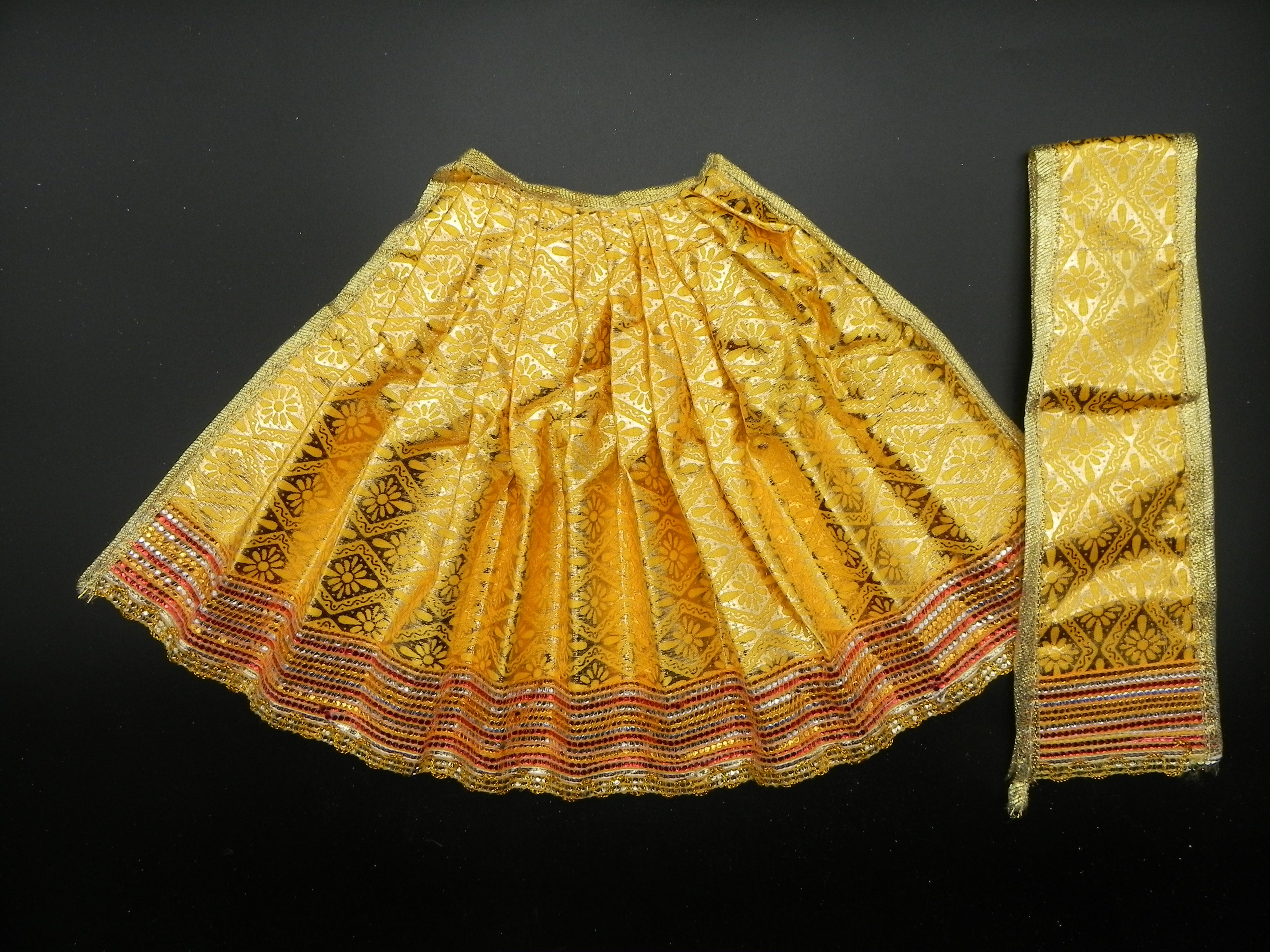 Lehenga and Patka set Height-9 inch