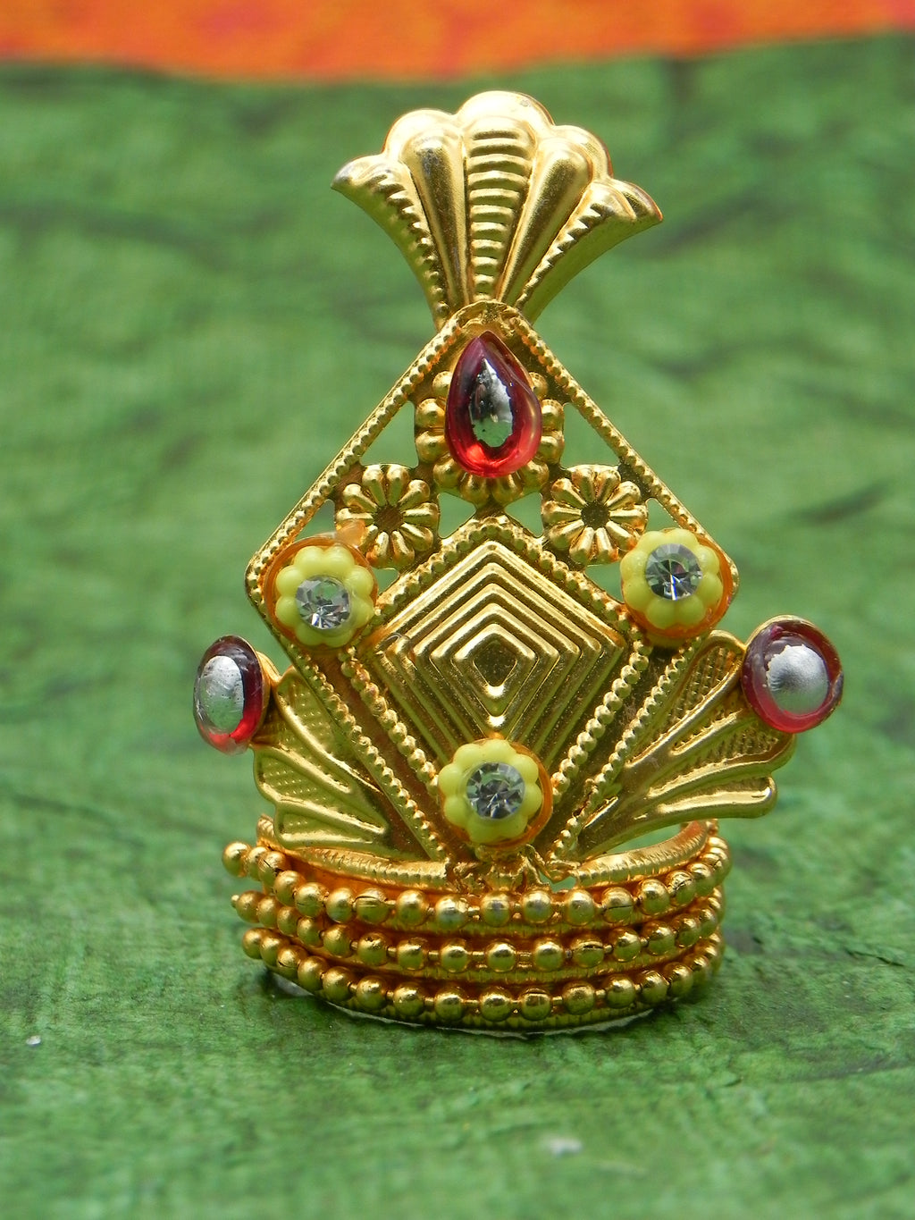 Mukut with Stone [Height - 2 inch]