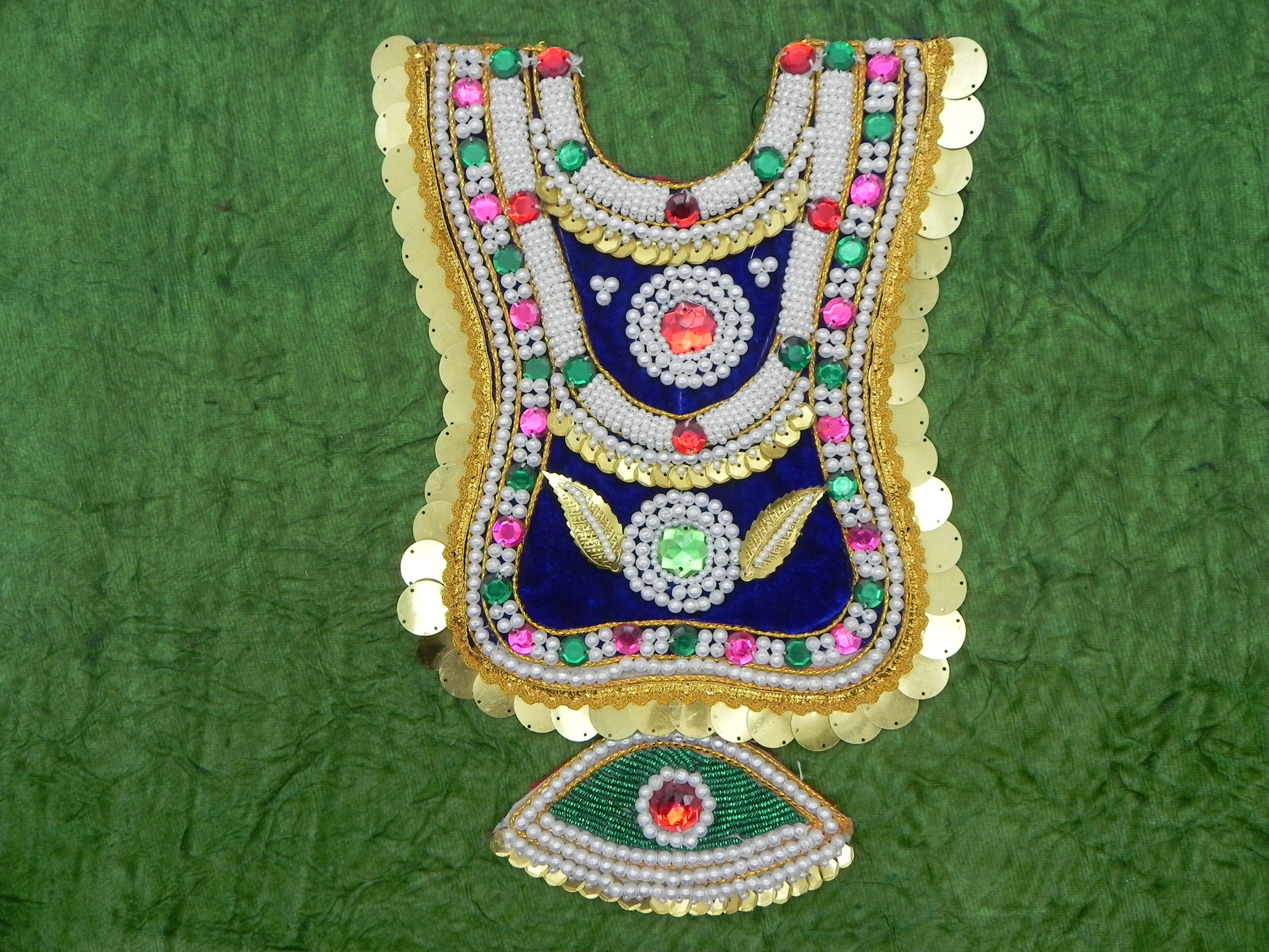 Beads Necklace Decoration [Height - 12 inch]