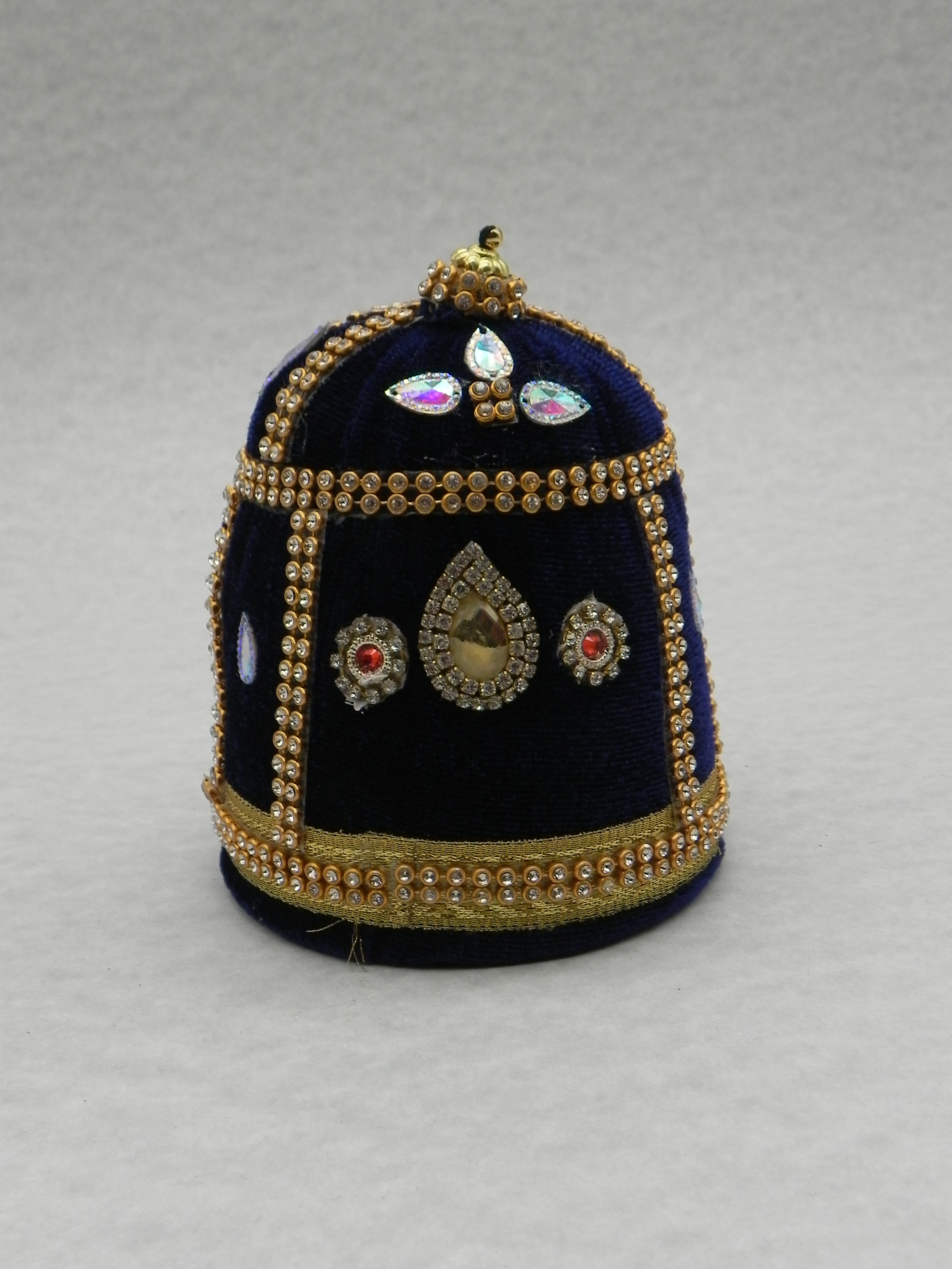 Velvet Keerita [ 4.4in Full Keerita ]