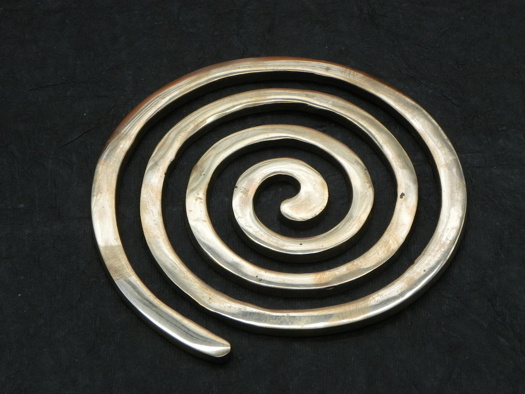 Coil In Brass Vasthu Item